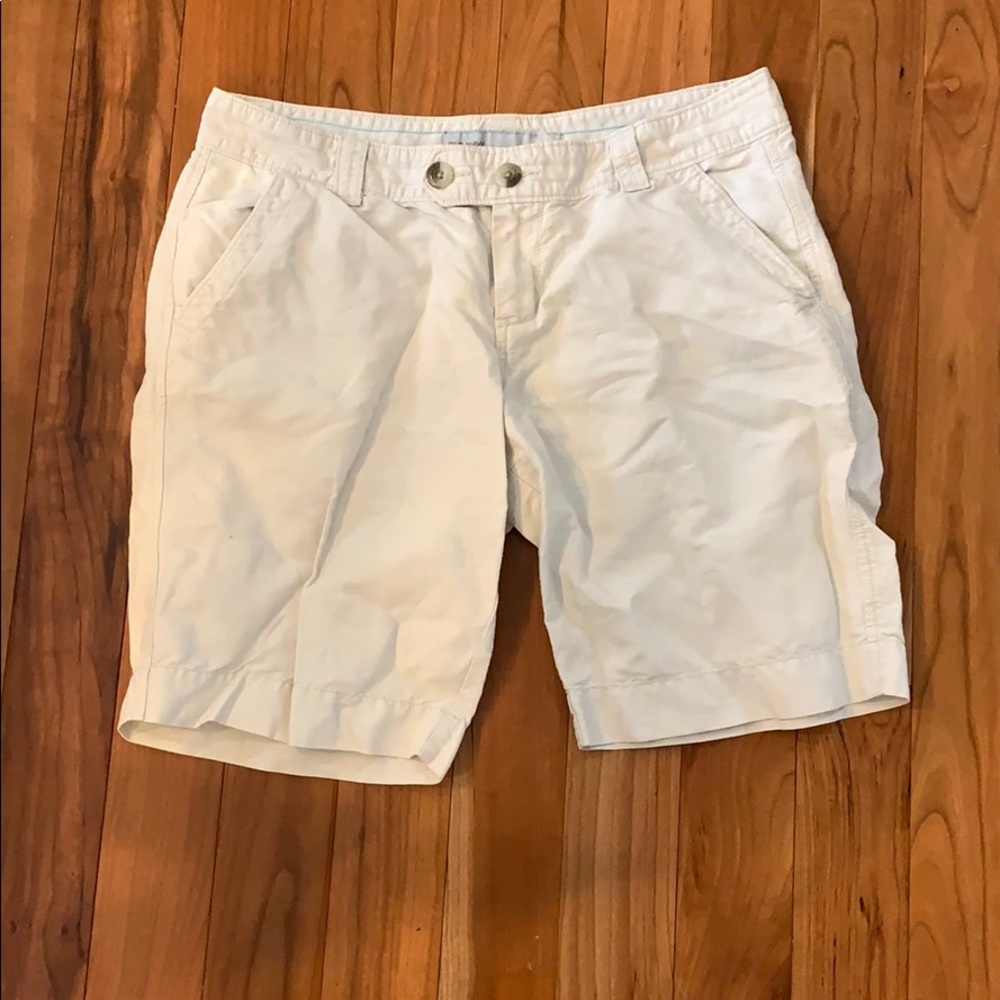 Women’s size 10 khaki Bermuda shorts